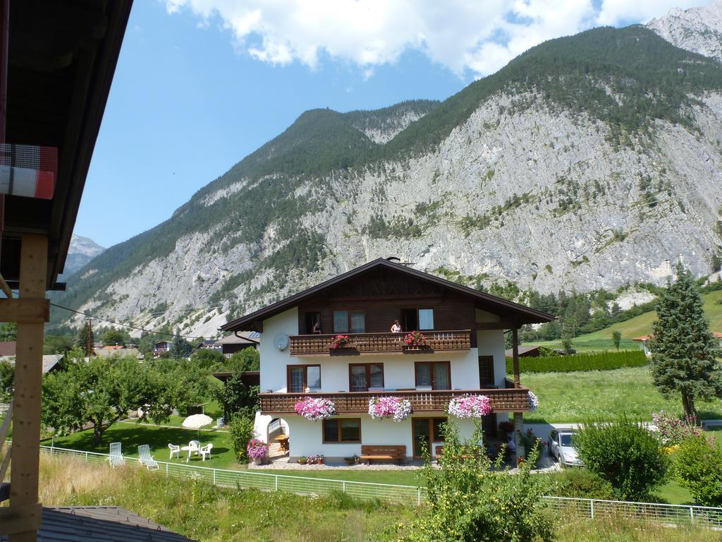 Haus Lorea Apartment Nassereith Bilik gambar